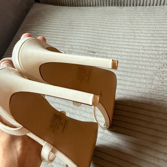 Steve Madden Women's White Strappy Heels - Picture 4 of 7